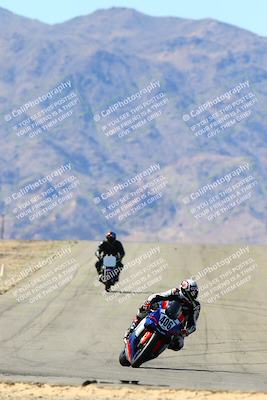 media/Mar-12-2022-SoCal Trackdays (Sat) [[152081554b]]/Turn 10 Braking Zone (11am)/